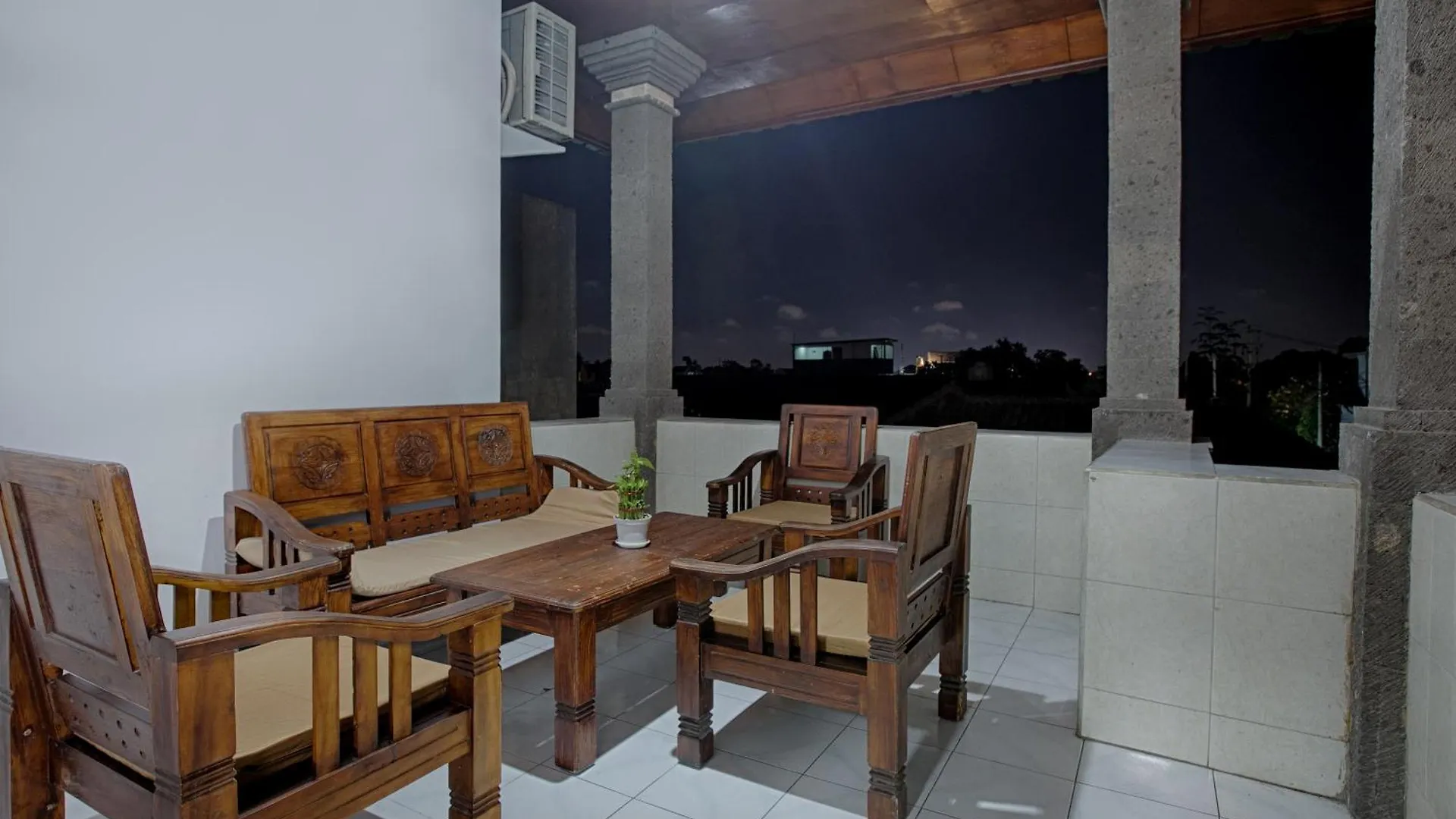 Villa Calgary Seminyak