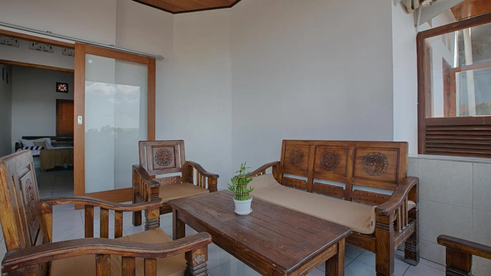 Villa Calgary Seminyak